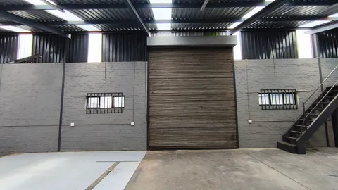 industrial-warehouse-To-Let -in-Benrose (7)